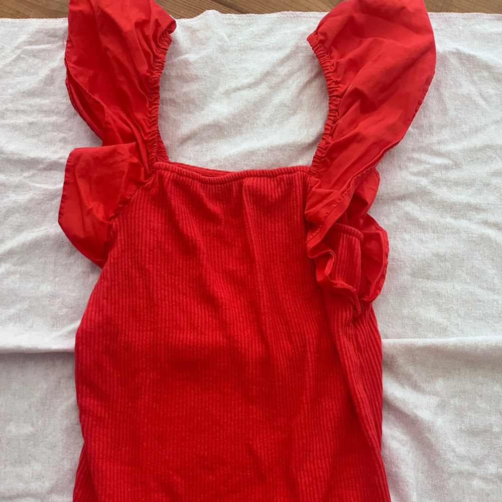 Women’s ruffle top